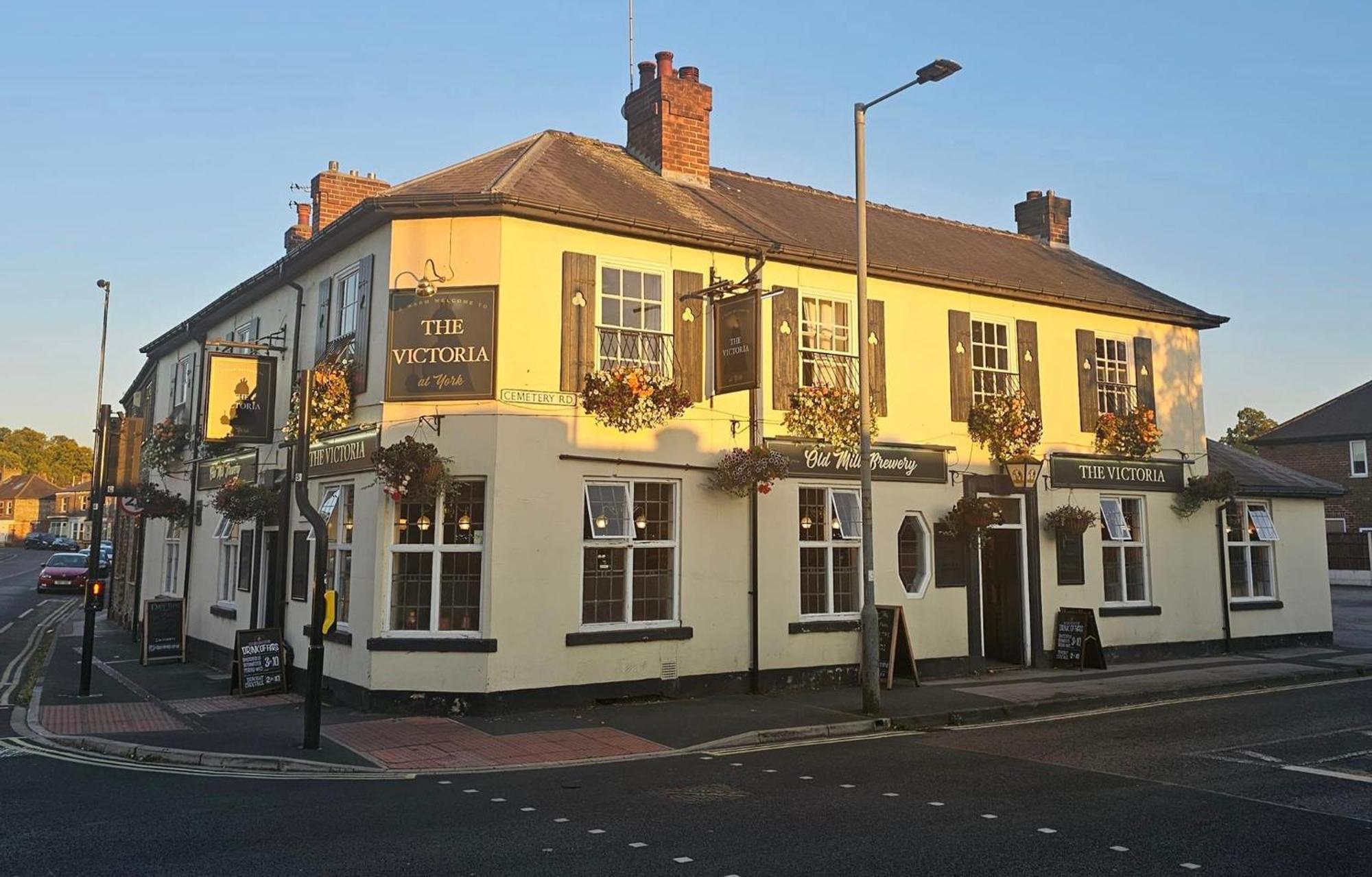 The Victoria Hotel York Exterior photo